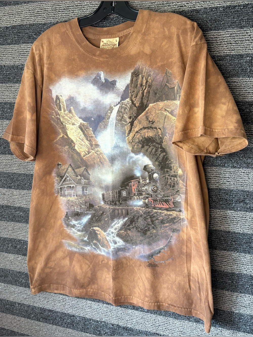 Vintage 1999 The Mountain Landscape Train Ride Brown Tie Dye T-Shirt Men’s Large